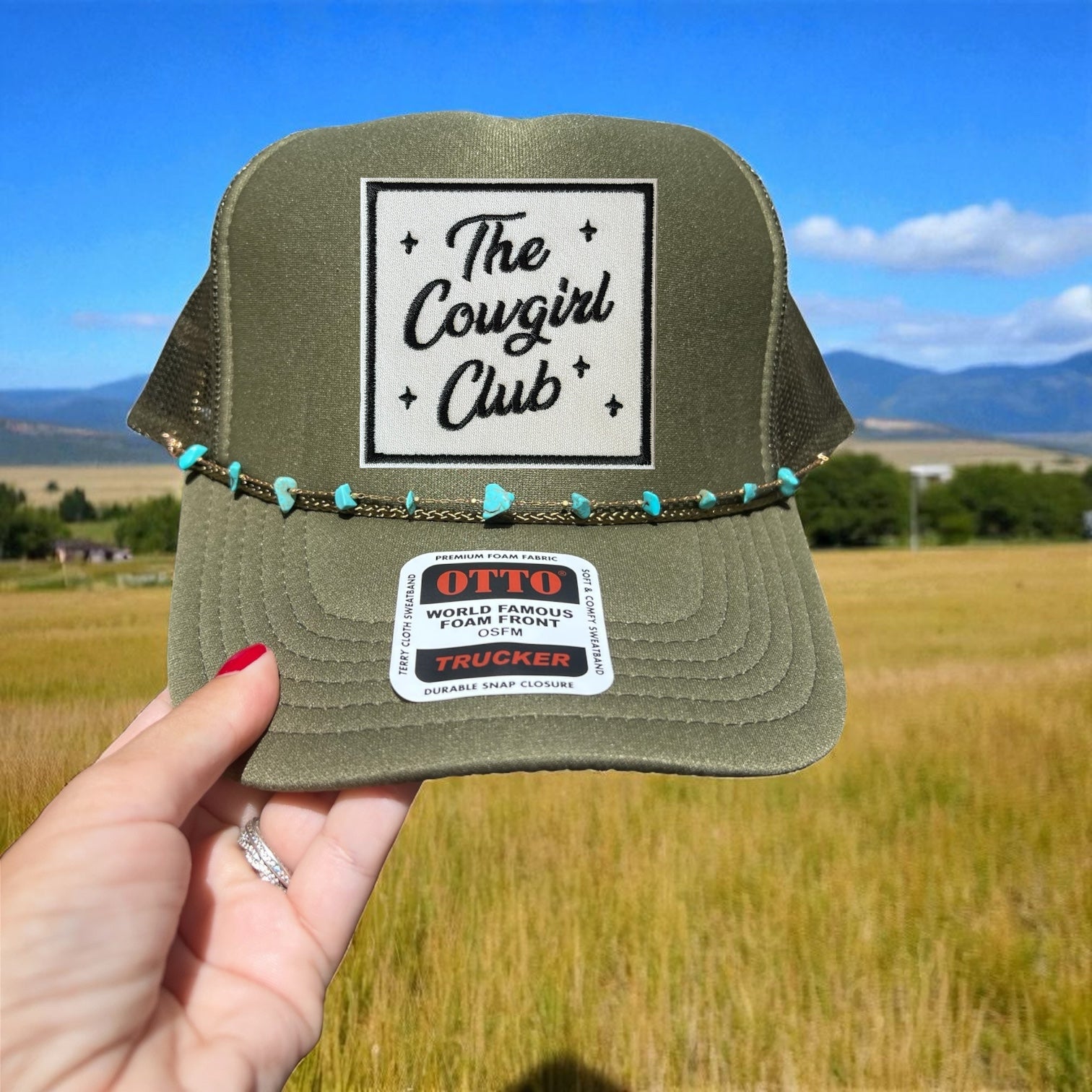 The Cowgirl Club - With Chain